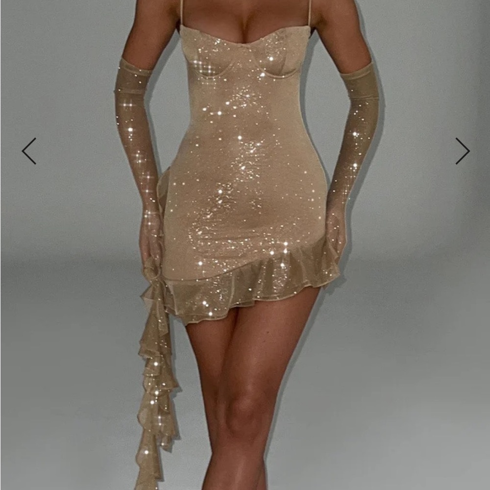 PLEASE HELP!!! I bought this dress from Babyboofashion and it was the wrong size